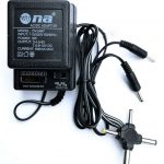 ADAPTADOR DC 500mA 110-220V A 1.5..12V  9W CAJA "DV-5467"