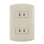 TOMA TIPO AMERIC DOBLE 15 AMP - 125 V (UL) BEIGE  "KOBM-7211"