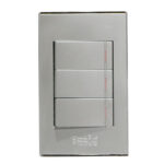 INTERRUPTOR TRIPLE EMPOTRAR 10AMP - 125V GRIS PLATA "KOB-R7313SC"