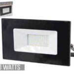 LAMPARA REFLECTOR 110V-240V 150W 4000LM 6500K 44 LED 7X5.5" A PRUEBA DE AGUA "EL-1960"